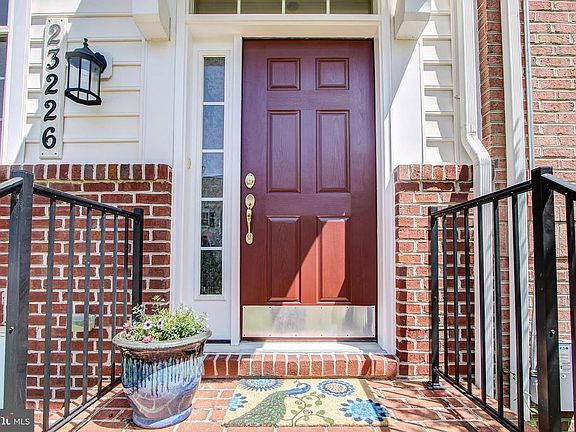 2nd image of 23226 Rainbow Arch Dr