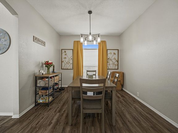 3rd image of 322 Sweet Leaf Ln