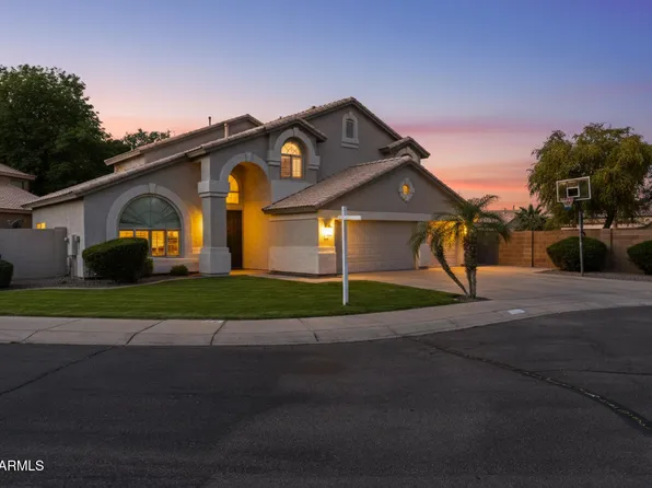 418 S BURK Street, Gilbert, AZ 85296