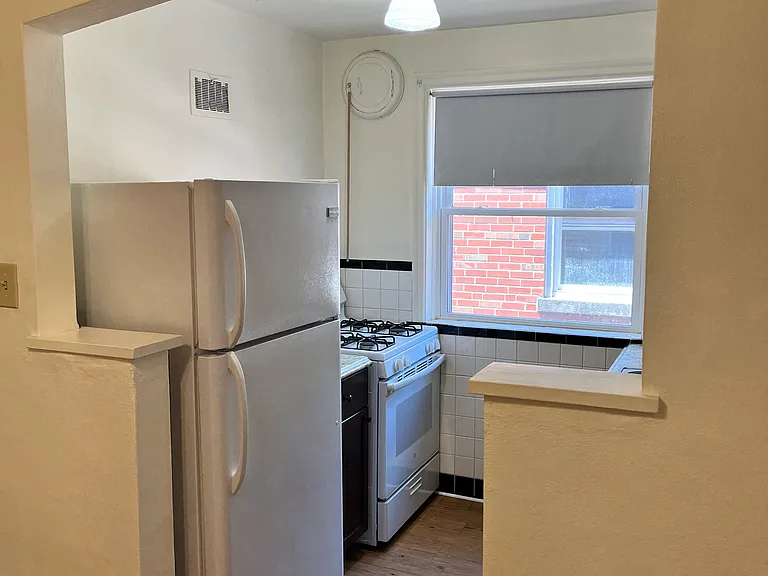 6343 Sutherland Ave #A — Photo 9