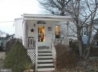 17 W Pine St, Enola, PA