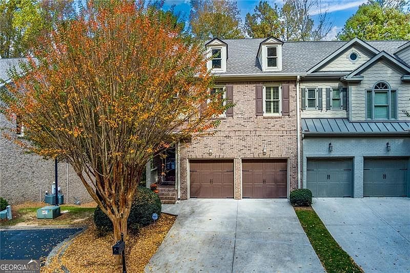 1st image of 2668 Long Pointe