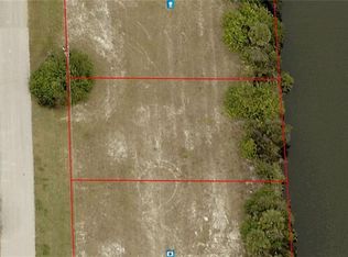 1013 NW 31st Pl, Cape Coral, FL 33993