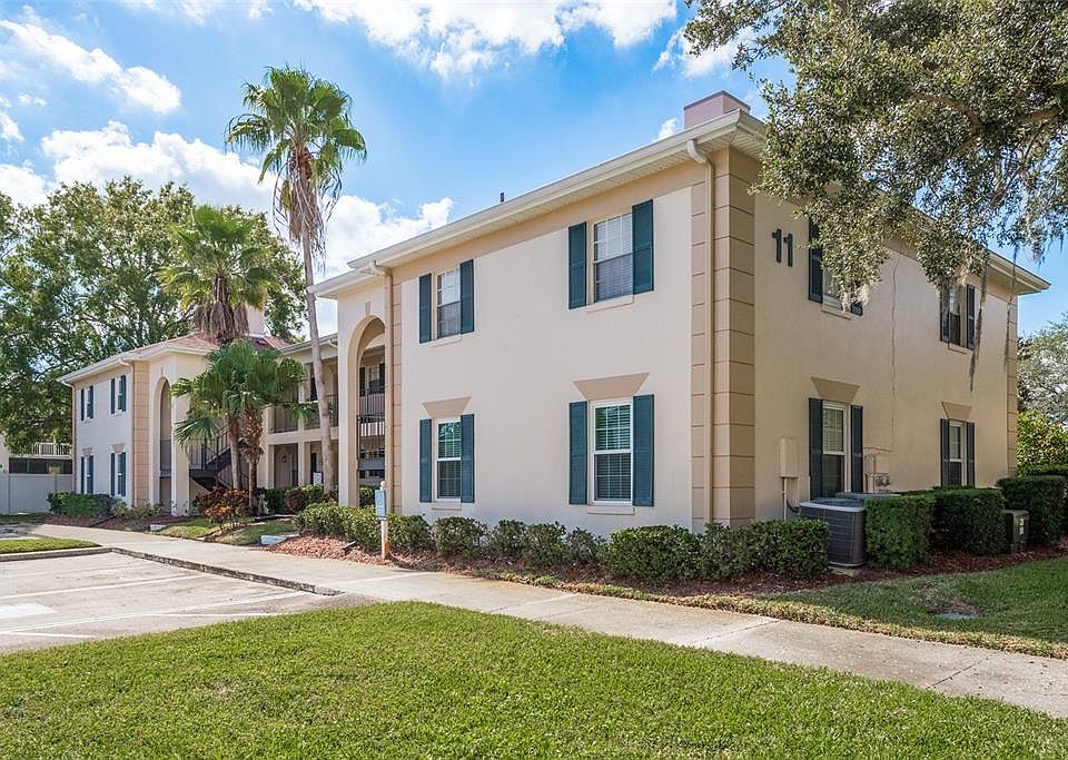 1st image of 10333 CARROLLWOOD LANE #111