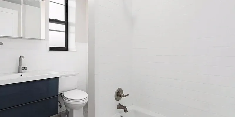 Rented by Ivey North LLC | media 11