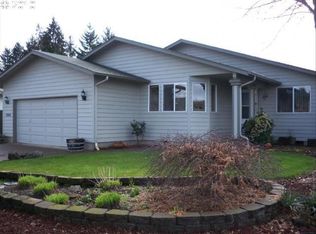 1995 Clark Ave, Cottage Grove, OR 97424