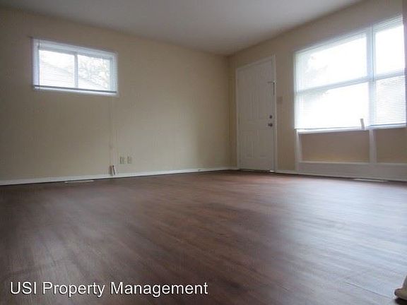 2nd image of 4869 N Katherine Dr