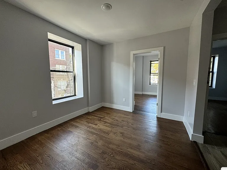 233 Martin Luther King Dr #2R — Photo 2