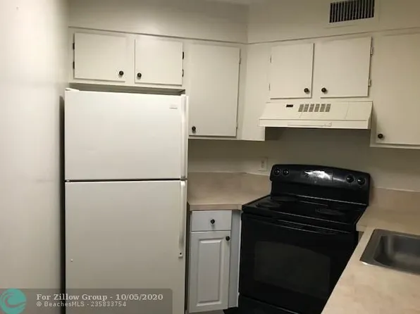 215 Lake Pointe Dr APT 101, Fort Lauderdale, FL 33309