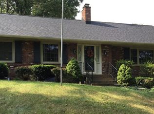 1441 E Front St, Dover, OH