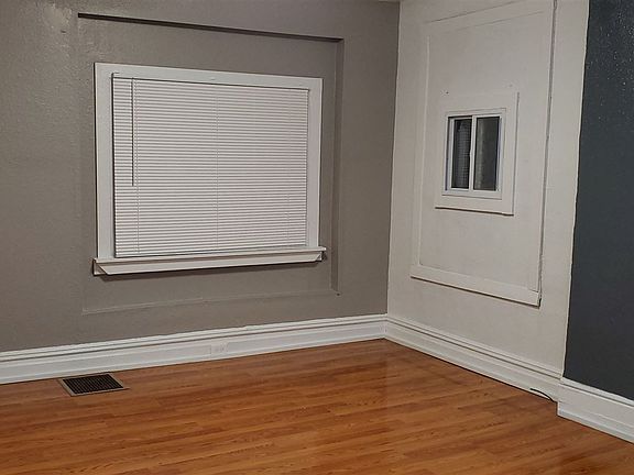 7303 Hermitage Dining Room 2