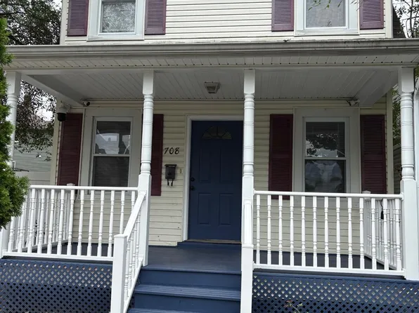 708 Magnolia St, Highland Park, NJ 08904