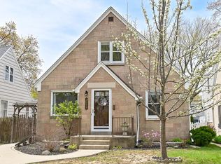 2819 N 77th St, Milwaukee, WI 53222