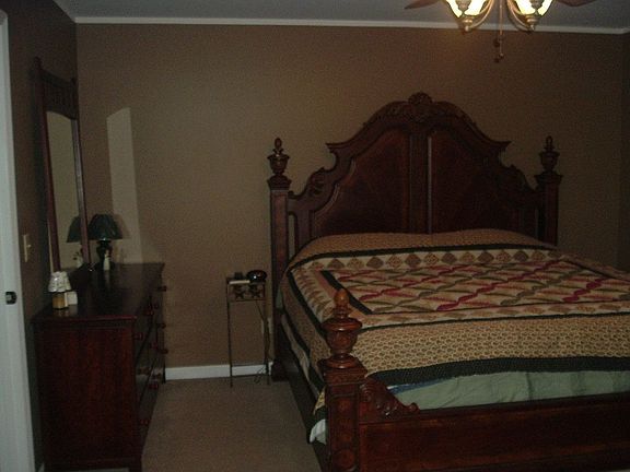 MASTER SUITE