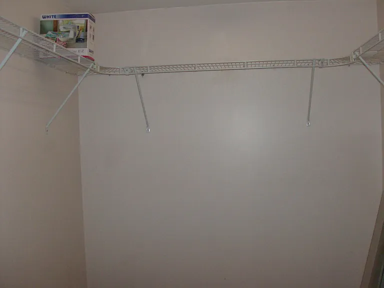 3940 Lawley Ave — Photo 4