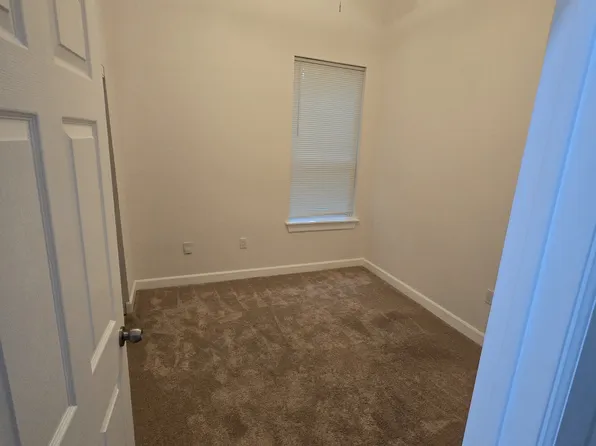 407 S Pinto St APT 1, San Antonio, TX 78207