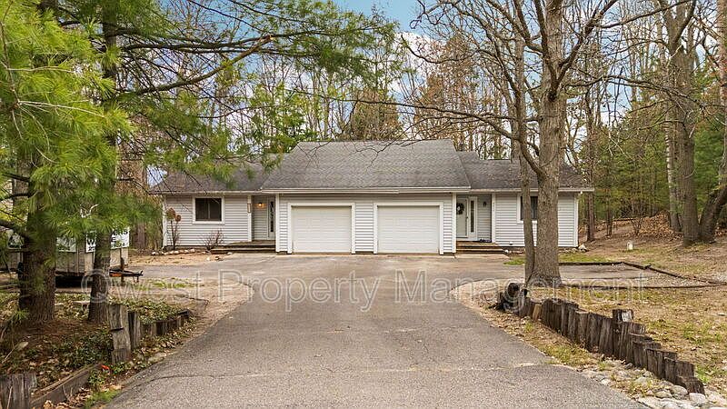 1st image of 3477 Blackwood Dr