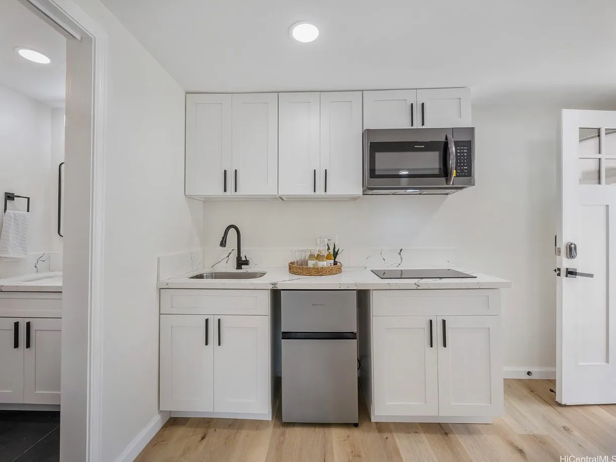855 Kainoa Pl — Photo 3