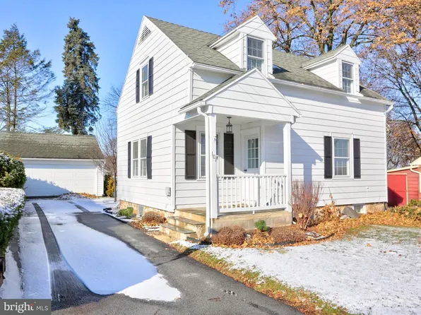101 Center Ave, Terre Hill, PA 17581