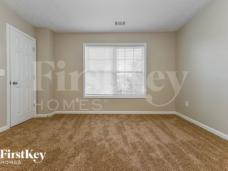 54 Windcrest Dr — Photo 16