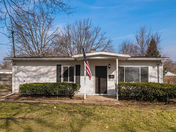 4922 Delray Dr, Lansing, MI 48910