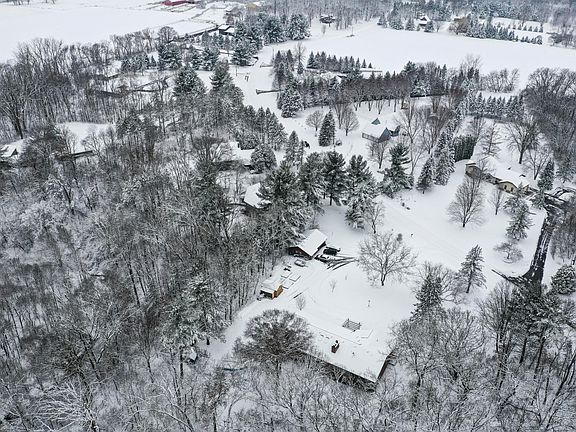 3rd image of W10439 880th Ave