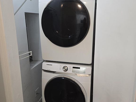 3rd image of 1376 SW 36th Ave #1376