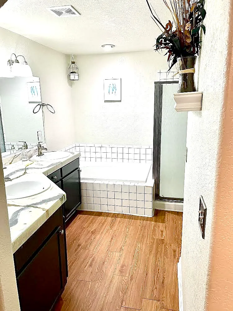 12450 E Iliff Pl — Photo 3