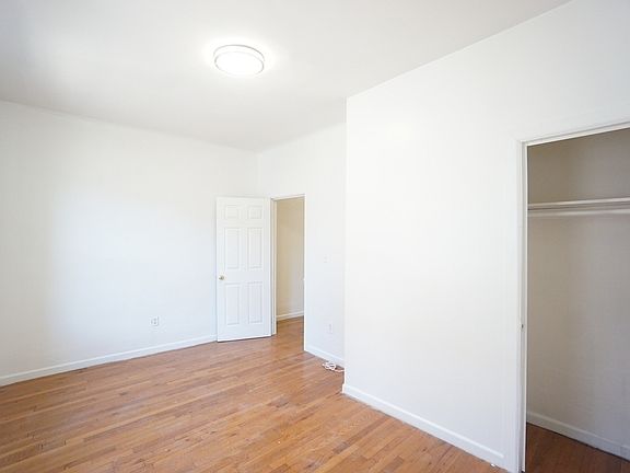 4th image of 26 Saint Nicholas Pl #A1