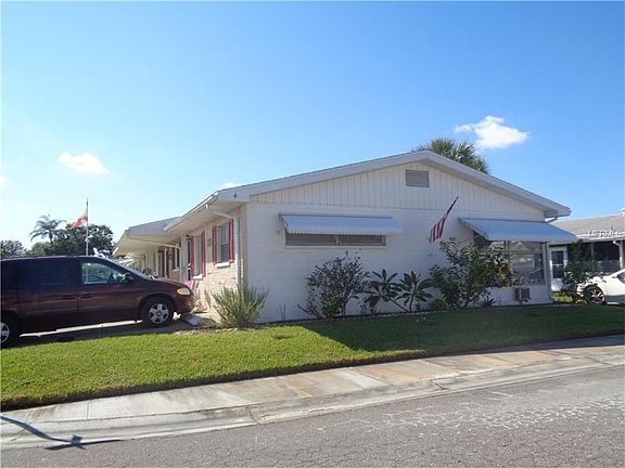 3rd image of 5101 Tulip St N #5101