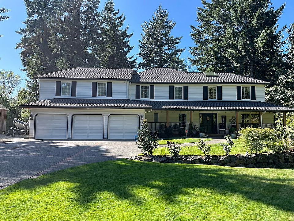 1st image of 410 33rd Ave NW