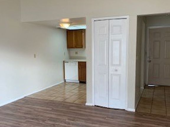 2nd image of 5106 Lesher Ct