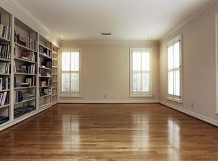 2722 Albans Rd, Houston, TX 77005