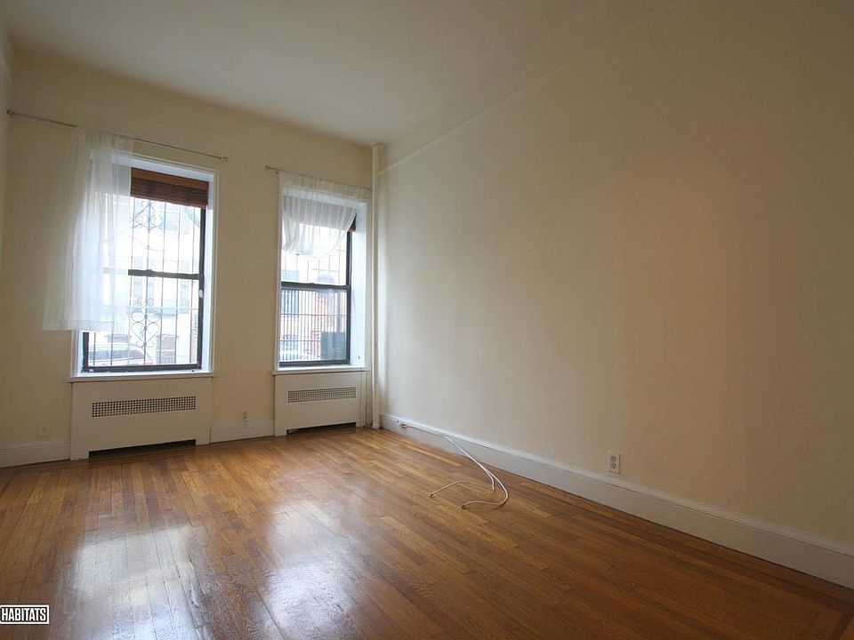 1st image of 452 W 47th St APT 1C