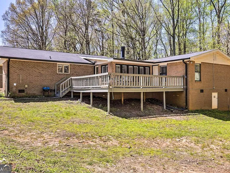 6207 Moss Dr — Photo 37