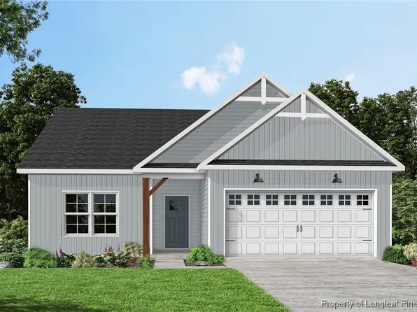 374 Glassmine Trl, Aberdeen, NC 28315