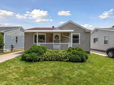 30240 Alger Blvd, Madison Heights, MI, 48071