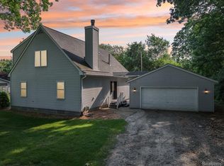 10746 Winthrop, Pinckney, MI 48169