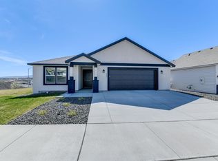 6197 W 30th Pl, Kennewick, WA