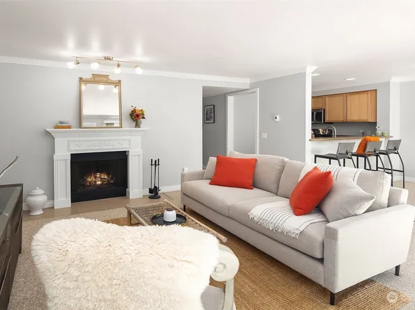1311 12th Avenue S #G302, Seattle, WA 98144