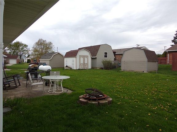 4th image of 504 Normandy Dr