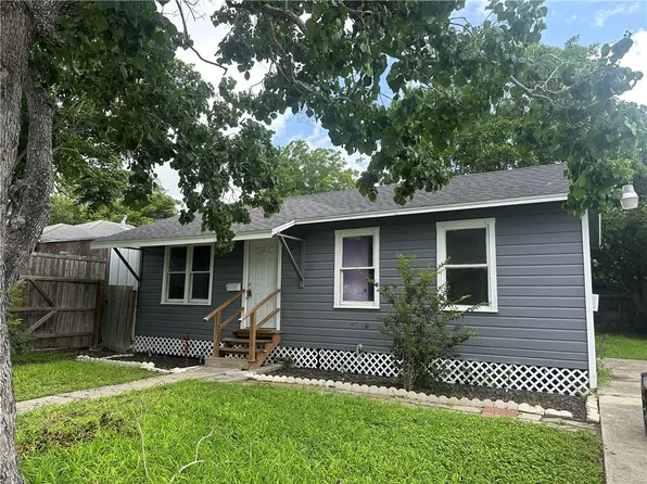 2122 Harvard St, Corpus Christi, TX 78416