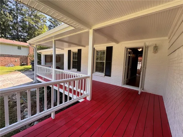 2769 Irene Cir, Duluth, GA 30096