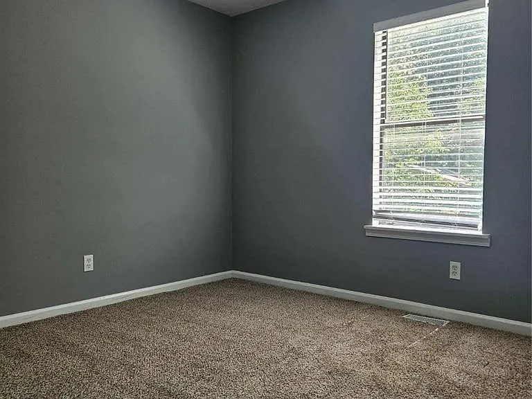 4115 Cranwood Dr S — Photo 15
