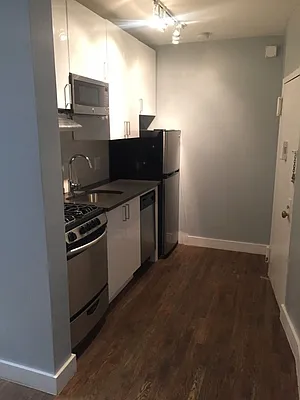 Rented by (Legacy) Tri Hill Realty Group LLC | media 9