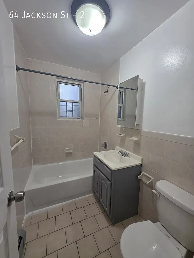 3 bed, $2,600 — Photo 2