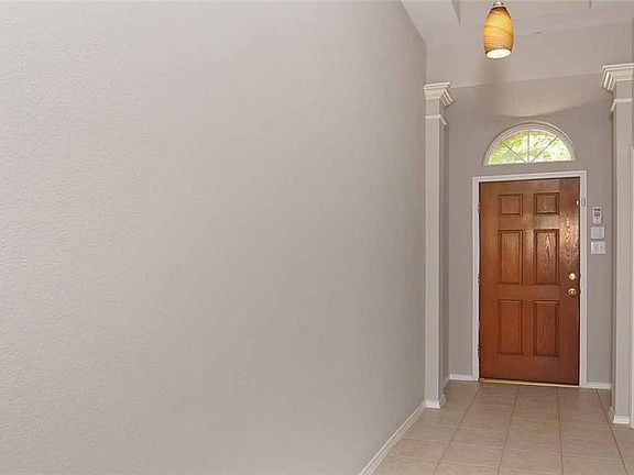 5th image of 8505 Rock Creek Dr