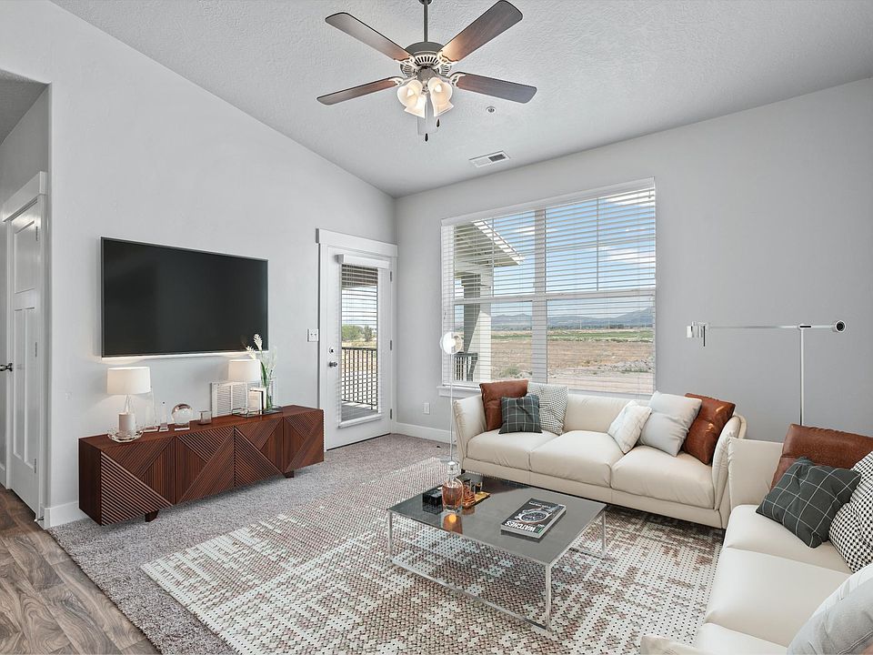 1st image of 118 W Silver Springs Dr #1109