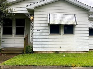 407 Pampa St, Orange, TX 77630