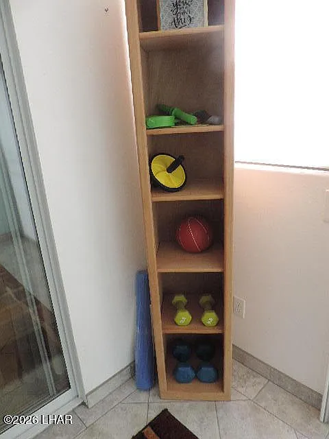 3 bed, 2.0 bath, 1466 sqft, $1,950 — Photo 4